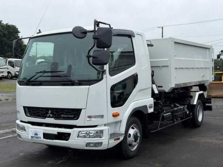 2026 Mitsubishi Fuso Fighter Truck for sale, Japanese used car export - photo 1 of 21 | GULJI TRADERS