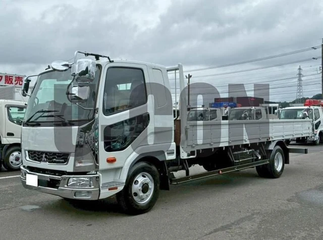 2026 Mitsubishi Fuso Fighter - photo 1 2026 Mitsubishi Fuso Fighter Truck for sale, Japanese used car export | GULJI TRADERS
