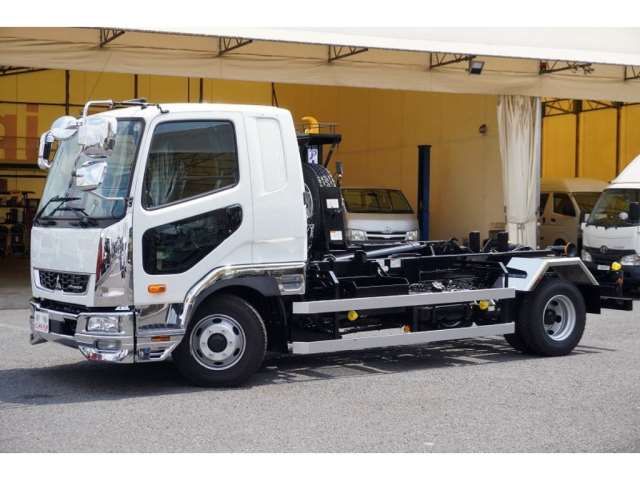 2026 Mitsubishi Fuso Fighter - photo 1 2026 Mitsubishi Fuso Fighter Truck for sale, Japanese used car export | GULJI TRADERS