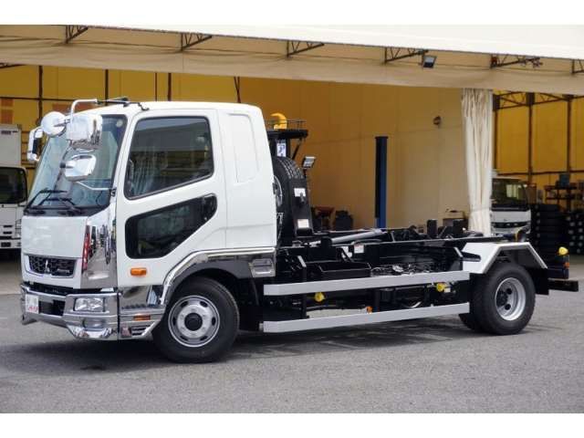 2026 Mitsubishi Fuso Fighter - photo 1 2026 Mitsubishi Fuso Fighter Truck for sale, Japanese used car export | GULJI TRADERS