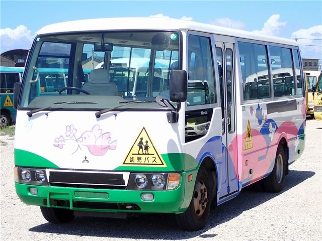 2006 Mitsubishi Fuso Rosa Truck for sale, Japanese used car export - photo 1 of 80 | GULJI TRADERS