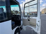 2013 Mitsubishi Fuso Rosa Truck for sale, Japanese used car export - photo 21 of 26 | GULJI TRADERS