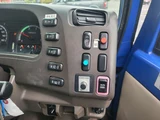 2015 Mitsubishi Fuso Rosa Truck for sale, Japanese used car export - photo 33 of 35 | GULJI TRADERS