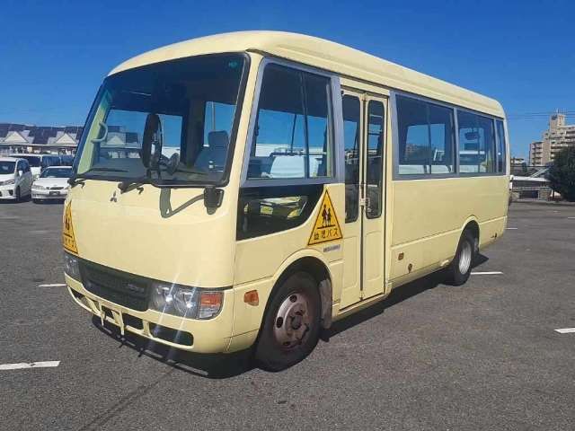 2016 Mitsubishi Fuso Rosa Truck for sale, Japanese used car export | GULJI TRADERS