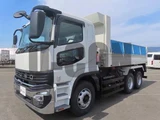 2025 Mitsubishi Fuso Super Great Truck for sale, Japanese used car export - photo 2 of 21 | GULJI TRADERS