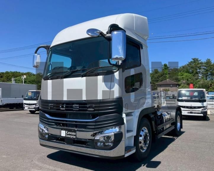 2026 Mitsubishi Fuso Super Great - photo 1 2026 Mitsubishi Fuso Super Great Truck for sale, Japanese used car export - photo 1 of 21 | GULJI TRADERS
