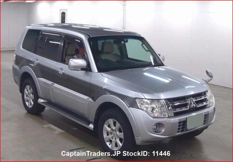 2012 Mitsubishi Pajero - photo 1 2012 Mitsubishi Pajero SILVER M SUV for sale, Japanese used car export - photo 1 of 11 | GULJI TRADERS