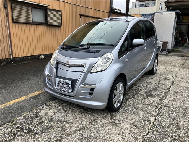 2011 Mitsuoka Like Base Sedan for sale, Japanese used car export - photo 1 of 37 | GULJI TRADERS