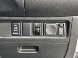 2014 Nissan AD 1.6 VE Sedan for sale, Japanese used car export - photo 25 of 47 | GULJI TRADERS