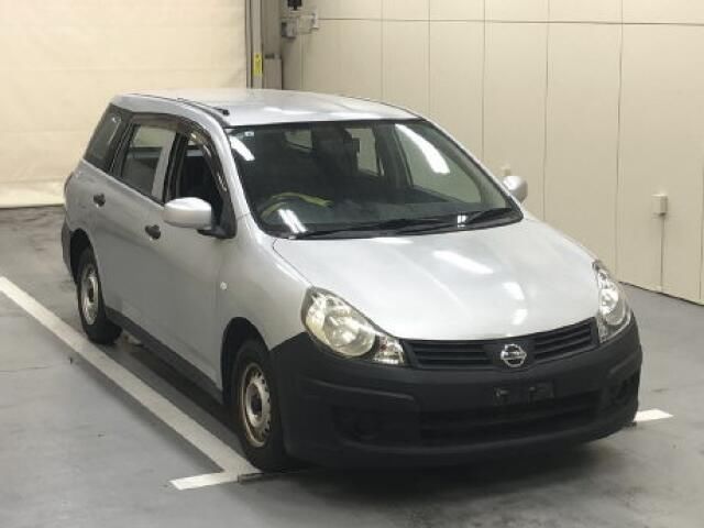 2015 Nissan AD VE - photo 1 2015 Nissan AD VE Sedan for sale, Japanese used car export - photo 1 of 6 | GULJI TRADERS