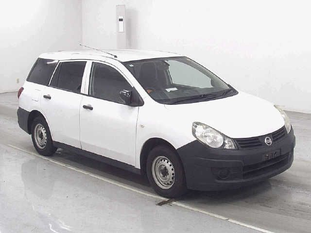 2015 Nissan AD DX Sedan for sale, Japanese used car export - photo 1 of 9 | GULJI TRADERS