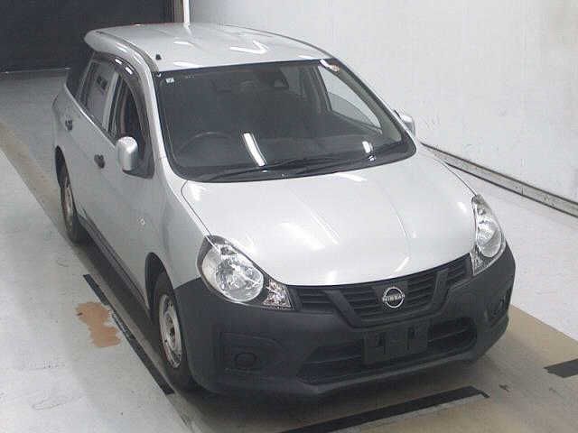 2021 Nissan AD VE - photo 1 2021 Nissan AD VE Sedan for sale, Japanese used car export - photo 1 of 2 | GULJI TRADERS