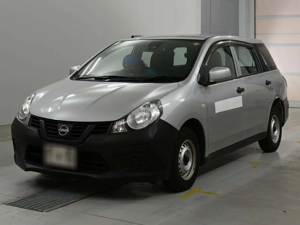 2021 Nissan AD VE - photo 1 2021 Nissan AD VE Sedan for sale, Japanese used car export - photo 1 of 12 | GULJI TRADERS