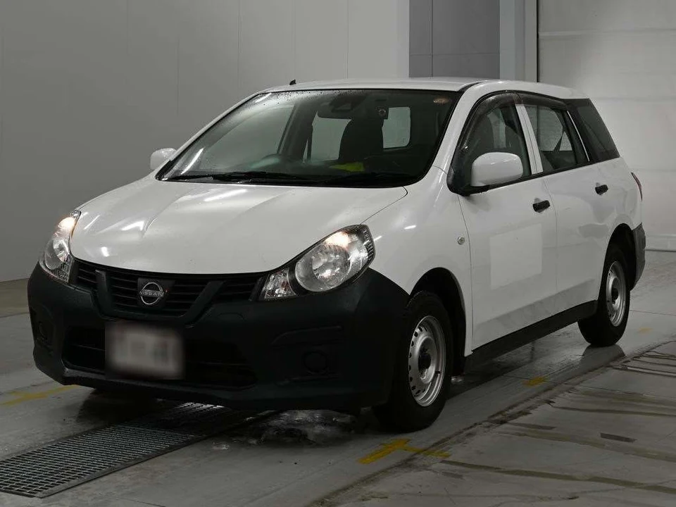2021 Nissan AD VE - photo 1 2021 Nissan AD VE Sedan for sale, Japanese used car export - photo 1 of 12 | GULJI TRADERS