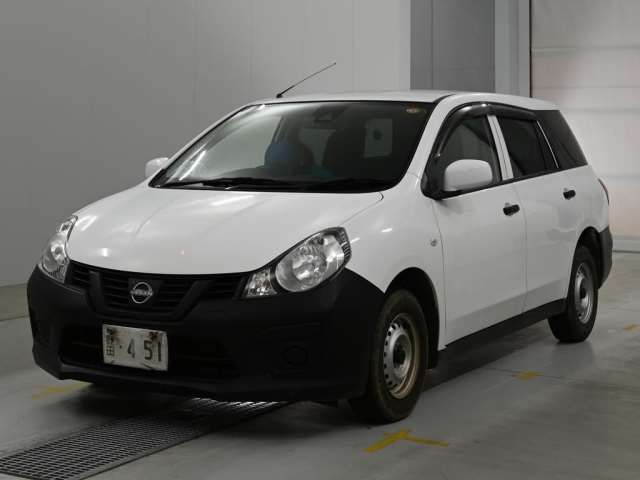 2021 Nissan AD VE - photo 1 2021 Nissan AD VE Sedan for sale, Japanese used car export - photo 1 of 12 | GULJI TRADERS