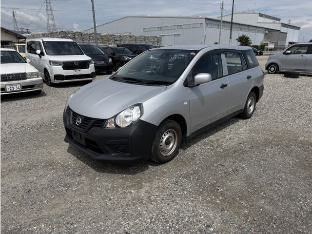 2022 Nissan AD 1.5 VE - photo 1 2022 Nissan AD 1.5 VE Sedan for sale, Japanese used car export - photo 1 of 54 | GULJI TRADERS
