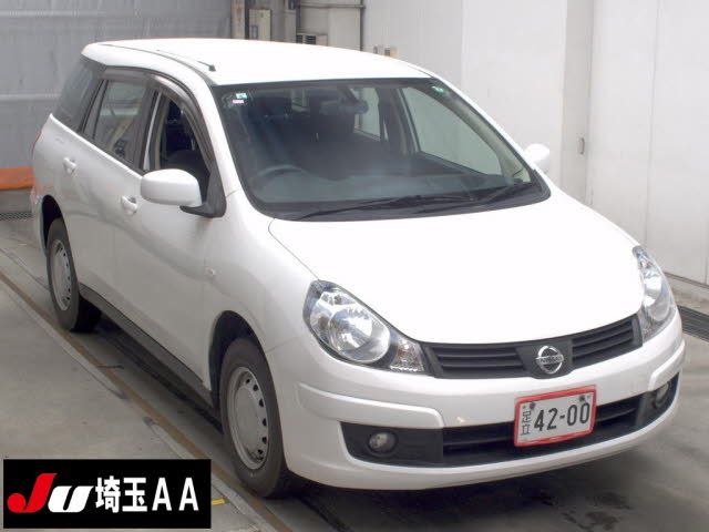 2015 Nissan AD Expert 4WD GX - photo 1 2015 Nissan AD Expert 4WD GX Sedan for sale, Japanese used car export - photo 1 of 10 | GULJI TRADERS