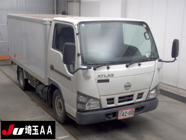 2004 Nissan Atlas Truck for sale, Japanese used car export - photo 1 of 9 | GULJI TRADERS