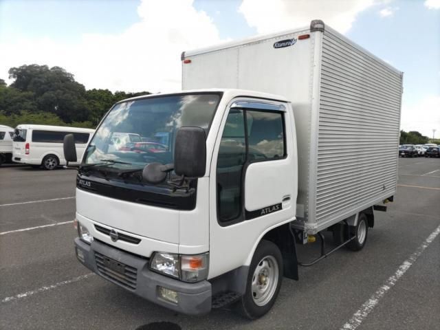 2006 Nissan Atlas - photo 1 2006 Nissan Atlas Truck for sale, Japanese used car export | GULJI TRADERS