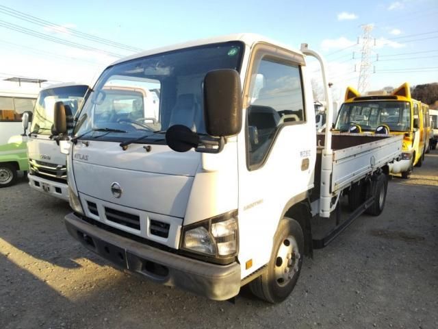 2007 Nissan Atlas Truck for sale, Japanese used car export - photo 1 of 6 | GULJI TRADERS