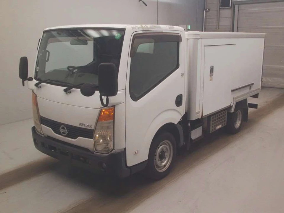 2008 Nissan Atlas Truck for sale, Japanese used car export - photo 1 of 2 | GULJI TRADERS