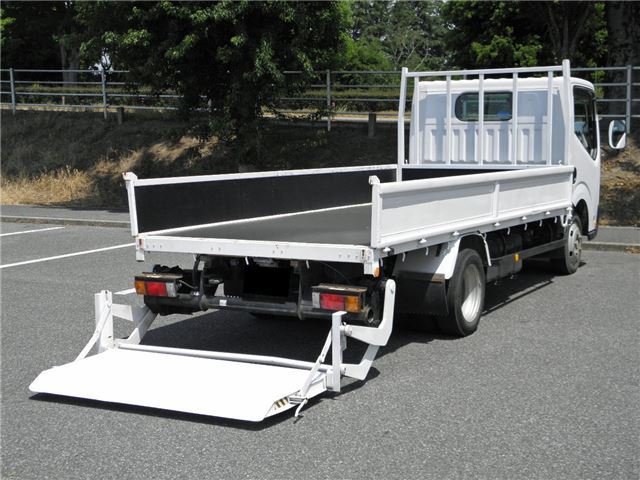 2009 Nissan Atlas 2t Long Truck for sale, Japanese used car export | GULJI TRADERS