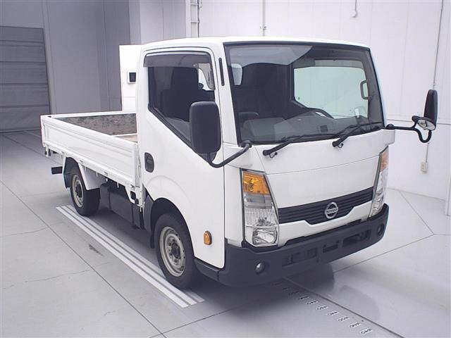 2012 Nissan Atlas 4WD Truck for sale, Japanese used car export - photo 1 of 10 | GULJI TRADERS