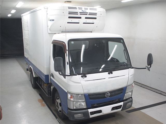 2014 Nissan Atlas Truck for sale, Japanese used car export - photo 1 of 6 | GULJI TRADERS