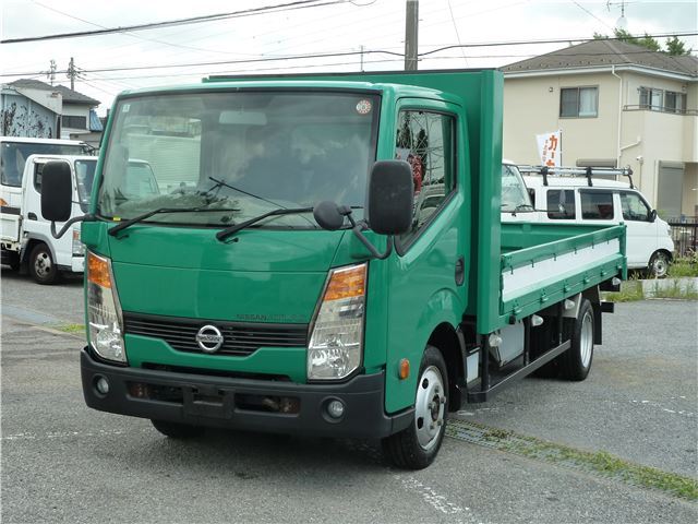 2014 Nissan Atlas Long - photo 1 2014 Nissan Atlas Long Truck for sale, Japanese used car export - photo 1 of 19 | GULJI TRADERS