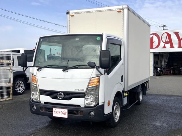 2014 Nissan Atlas 2000 - photo 1 2014 Nissan Atlas 2000 Truck for sale, Japanese used car export - photo 1 of 20 | GULJI TRADERS
