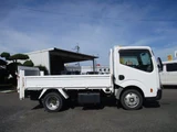 2014 Nissan Atlas Truck for sale, Japanese used car export - photo 5 of 24 | GULJI TRADERS