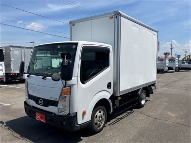 2015 Nissan Atlas Truck for sale, Japanese used car export - photo 1 of 42 | GULJI TRADERS