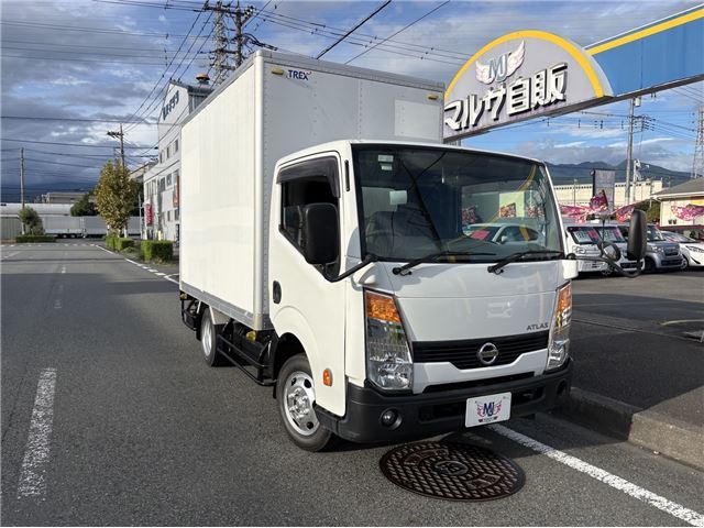 2015 Nissan Atlas Truck for sale, Japanese used car export - photo 1 of 80 | GULJI TRADERS