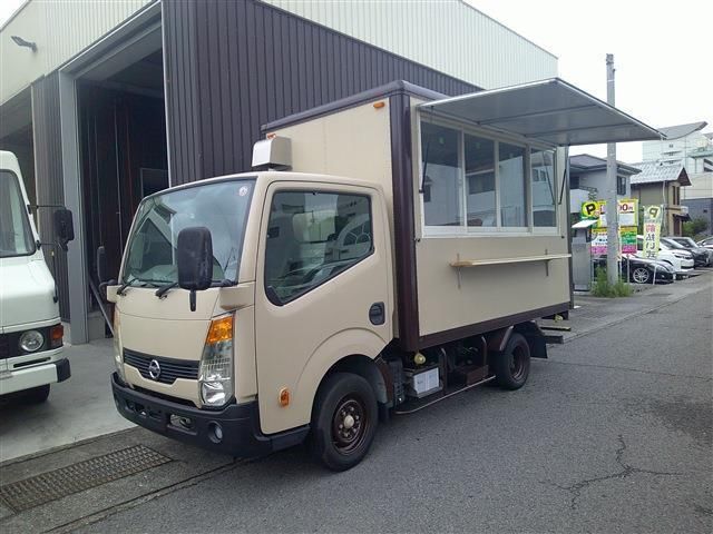 2015 Nissan Atlas Truck for sale, Japanese used car export - photo 1 of 16 | GULJI TRADERS