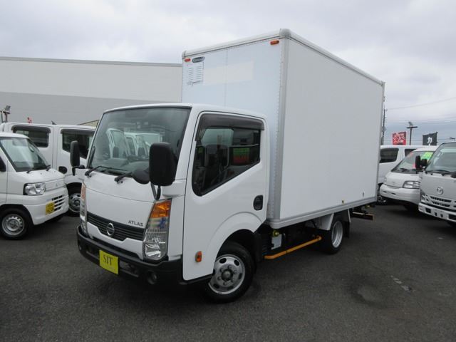 2016 Nissan Atlas 2.0 Truck for sale, Japanese used car export - photo 1 of 28 | GULJI TRADERS