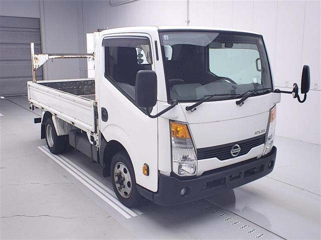 2019 Nissan Atlas 4WD Truck for sale, Japanese used car export - photo 1 of 9 | GULJI TRADERS