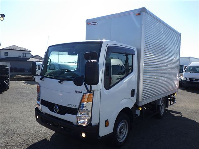 2020 Nissan Atlas - photo 1 2020 Nissan Atlas Truck for sale, Japanese used car export - photo 1 of 33 | GULJI TRADERS