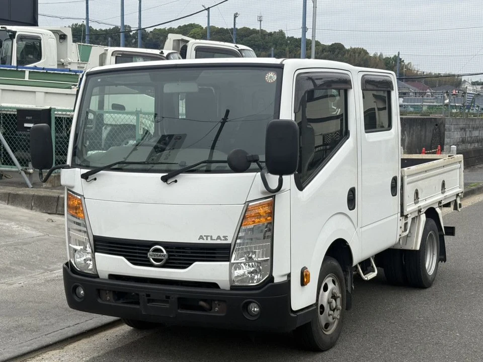 2020 Nissan Atlas 2WD - photo 1 2020 Nissan Atlas 2WD Truck for sale, Japanese used car export - photo 1 of 24 | GULJI TRADERS