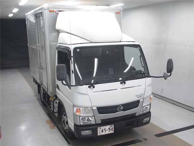 2021 Nissan Atlas - photo 1 2021 Nissan Atlas Truck for sale, Japanese used car export - photo 1 of 6 | GULJI TRADERS