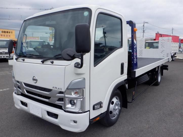 2023 Nissan Atlas Truck for sale, Japanese used car export - photo 1 of 21 | GULJI TRADERS