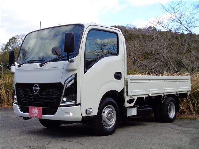 2024 Nissan Atlas - photo 1 2024 Nissan Atlas Truck for sale, Japanese used car export | GULJI TRADERS