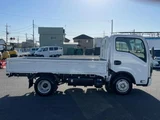 2025 Nissan Atlas 1.25t DX Truck for sale, Japanese used car export - photo 4 of 9 | GULJI TRADERS