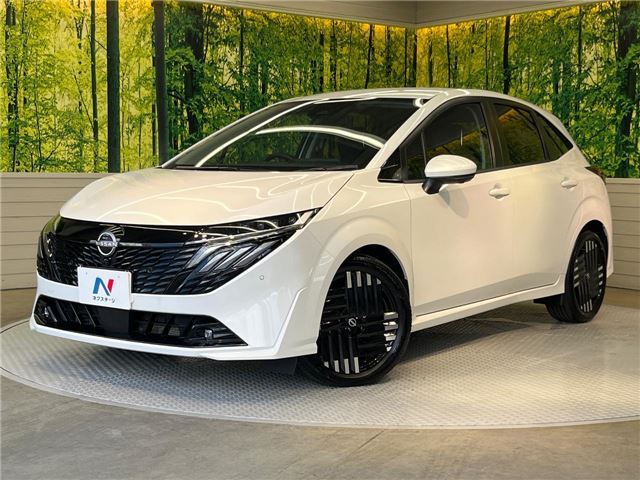 2025 Nissan Aura G - photo 1 2025 Nissan Aura G Sedan for sale, Japanese used car export | GULJI TRADERS