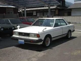 1982 Nissan Bluebird SSS Sedan for sale, Japanese used car export - photo 2 of 9 | GULJI TRADERS