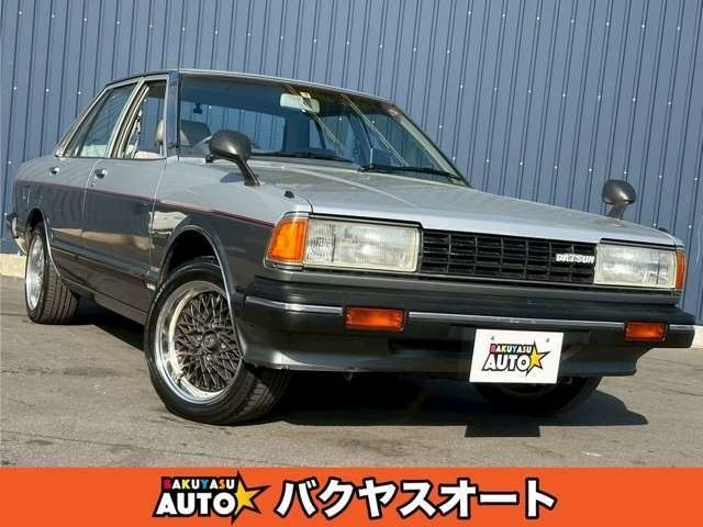 1983 Nissan Bluebird GL1800 Sedan for sale, Japanese used car export - photo 1 of 49 | GULJI TRADERS