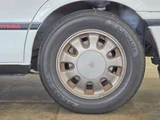 1988 Nissan Bluebird 1.8 4WD Sedan for sale, Japanese used car export - photo 64 of 64 | GULJI TRADERS