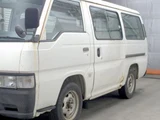 1999 Nissan Caravan DX Van for sale, Japanese used car export - photo 4 of 9 | GULJI TRADERS
