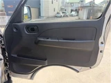 2011 Nissan Caravan DX Van for sale, Japanese used car export - photo 29 of 33 | GULJI TRADERS