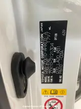 2016 Nissan Caravan White Van for sale, Japanese used car export - photo 14 of 26 | GULJI TRADERS
