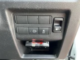 2022 Nissan Caravan DX 4WD Van for sale, Japanese used car export - photo 17 of 30 | GULJI TRADERS